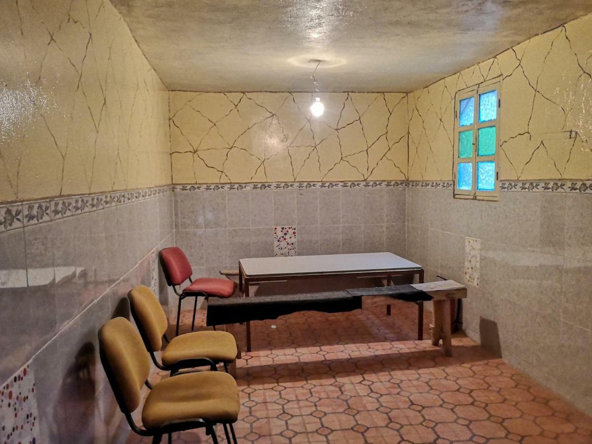 Lodge Angour
